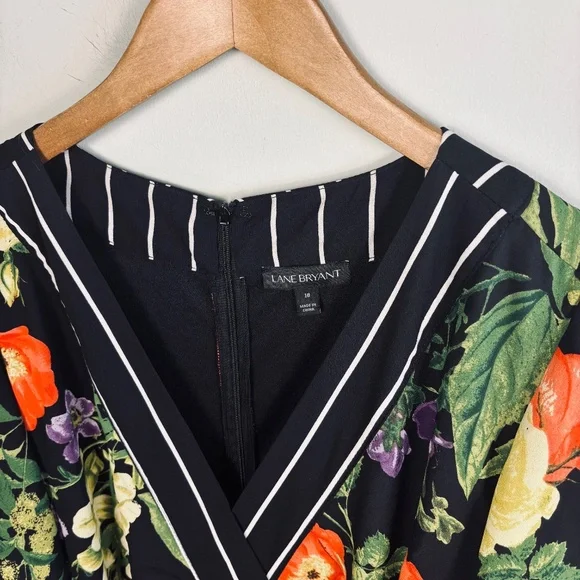 Lane Bryant Floral Crop Jumpsuit Size 18 - Picture 3 of 4